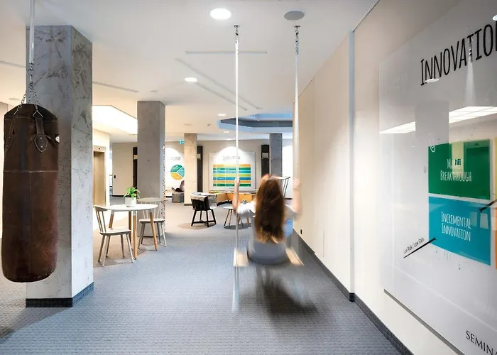 Seminaris Aparthotel 4*