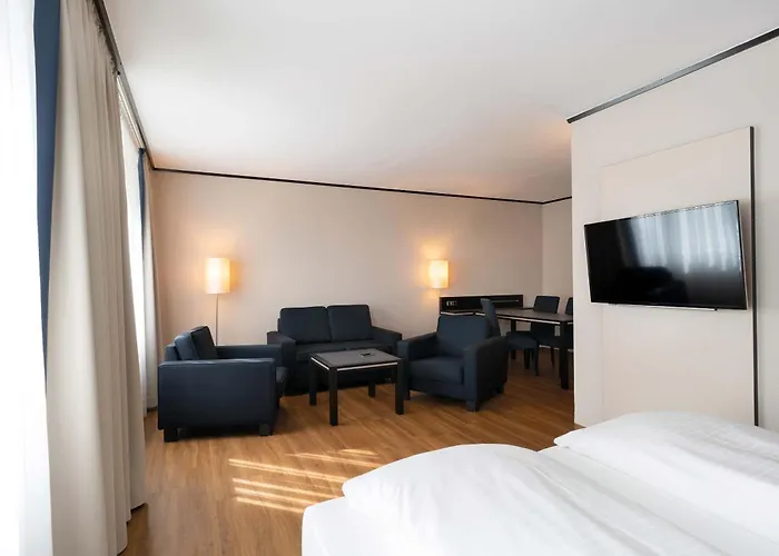 Seminaris מלון דירות 4*