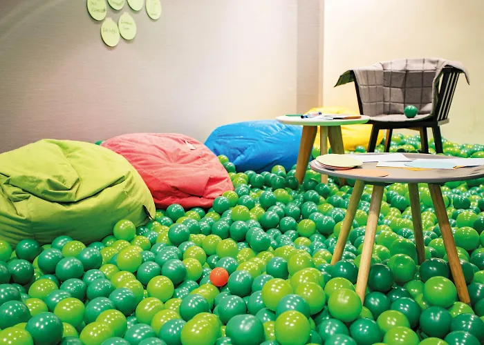 Seminaris Aparthotel 4*